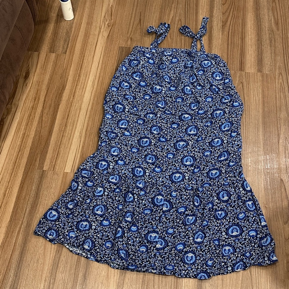 Old Navy Blue Floral Dress